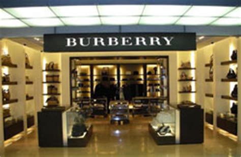 burberry outlet fidenza|burberry stores firenze.